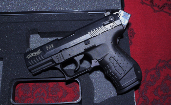 Walther - P22